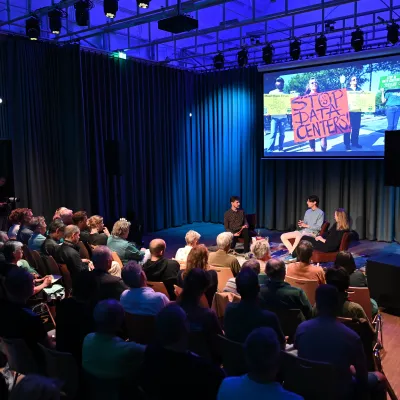 Zaal met publiek